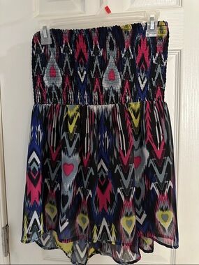 No Boundaries Strapless Tunic Top in Black, Pink, Blue, Yellow, Gray